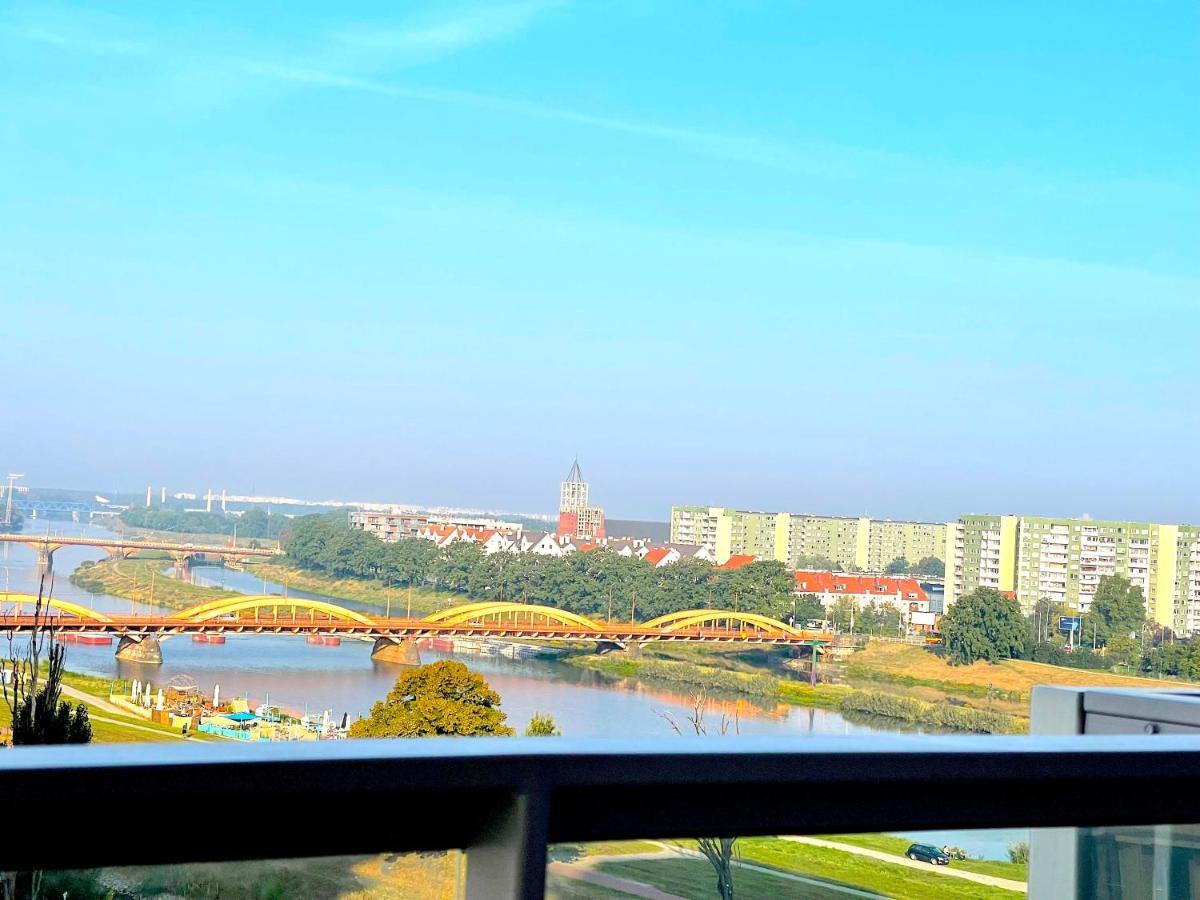 Apartament Z Tarasem I Widokiem Na Odre Breslau Exterior foto